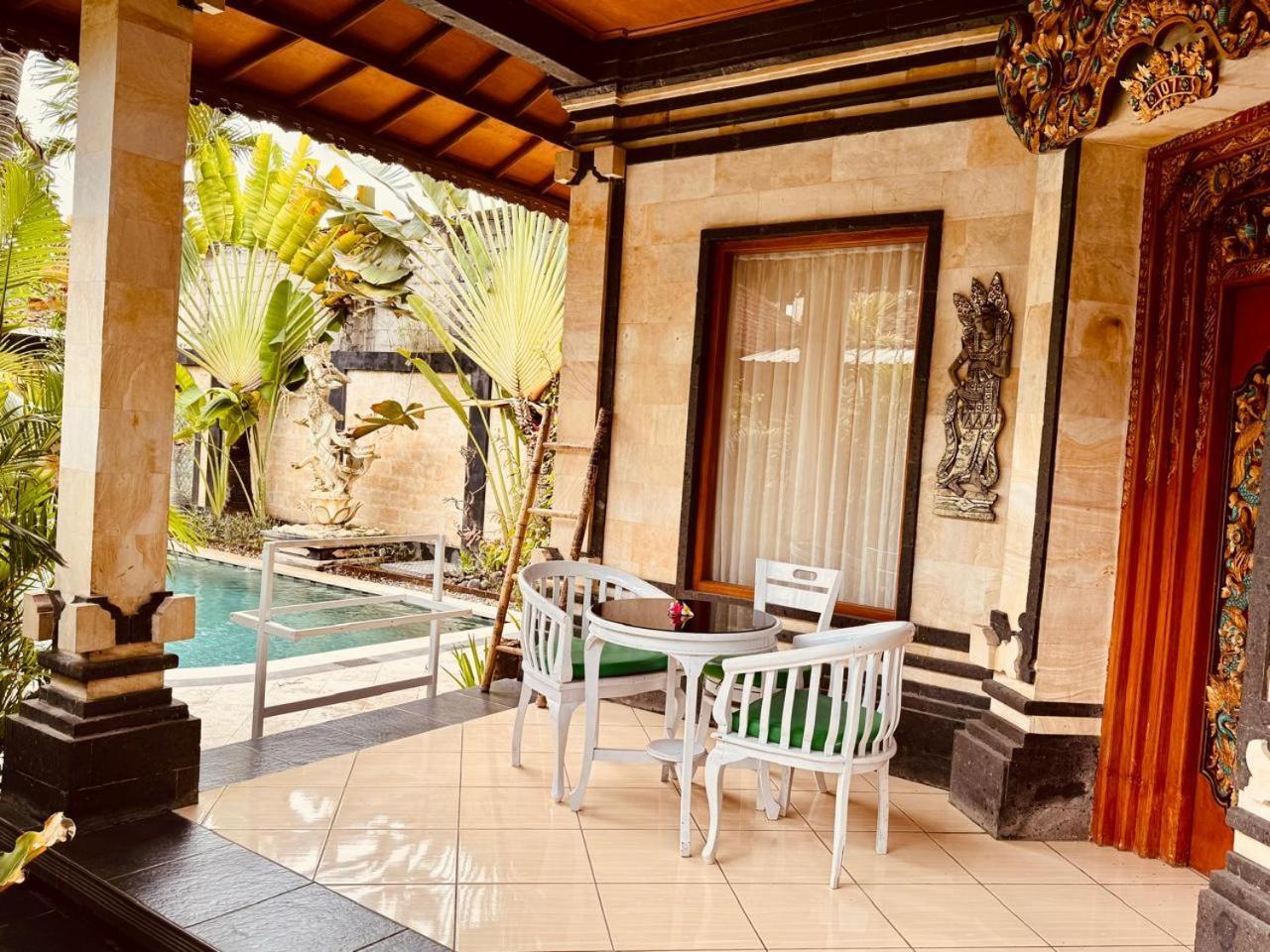 Bungalow Geringsing จันดีดาซา ภายนอก รูปภาพ