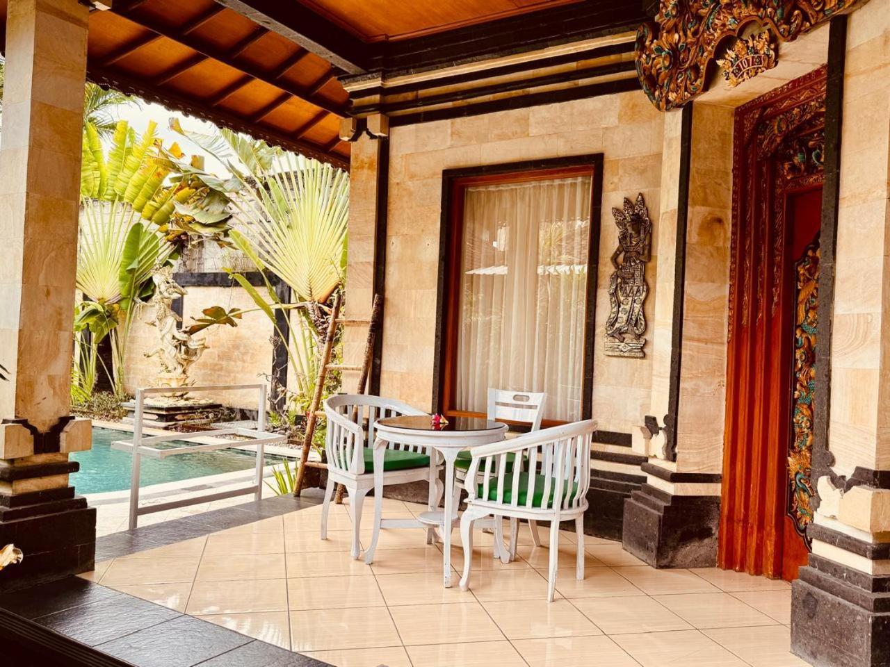 Bungalow Geringsing จันดีดาซา ภายนอก รูปภาพ