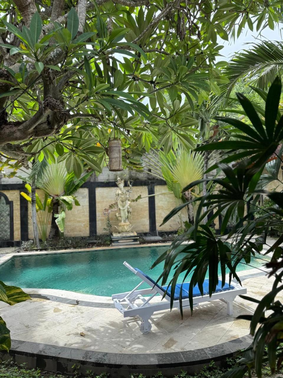 Bungalow Geringsing จันดีดาซา ภายนอก รูปภาพ