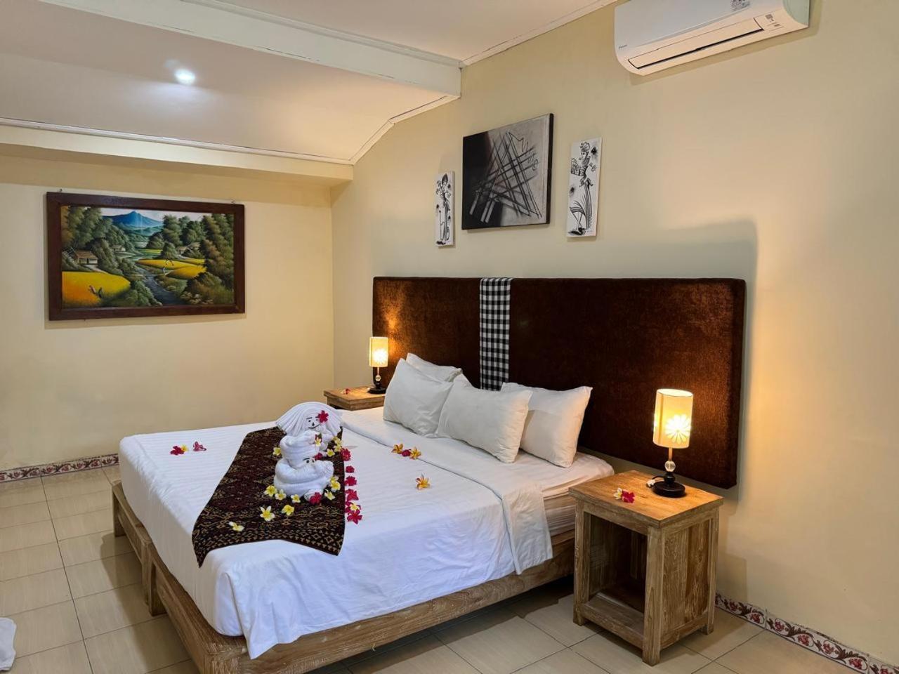 Bungalow Geringsing จันดีดาซา ภายนอก รูปภาพ