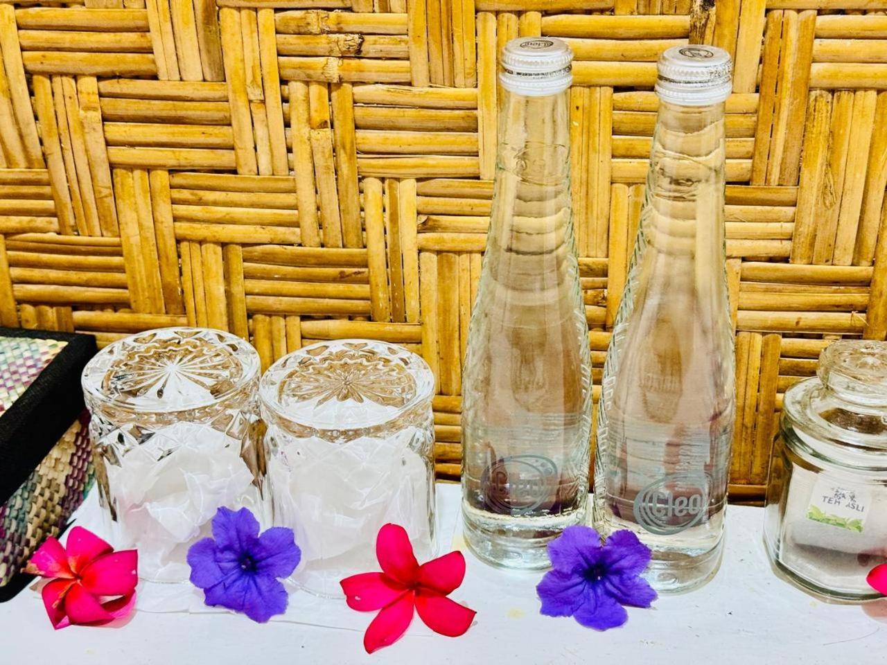 Bungalow Geringsing จันดีดาซา ภายนอก รูปภาพ