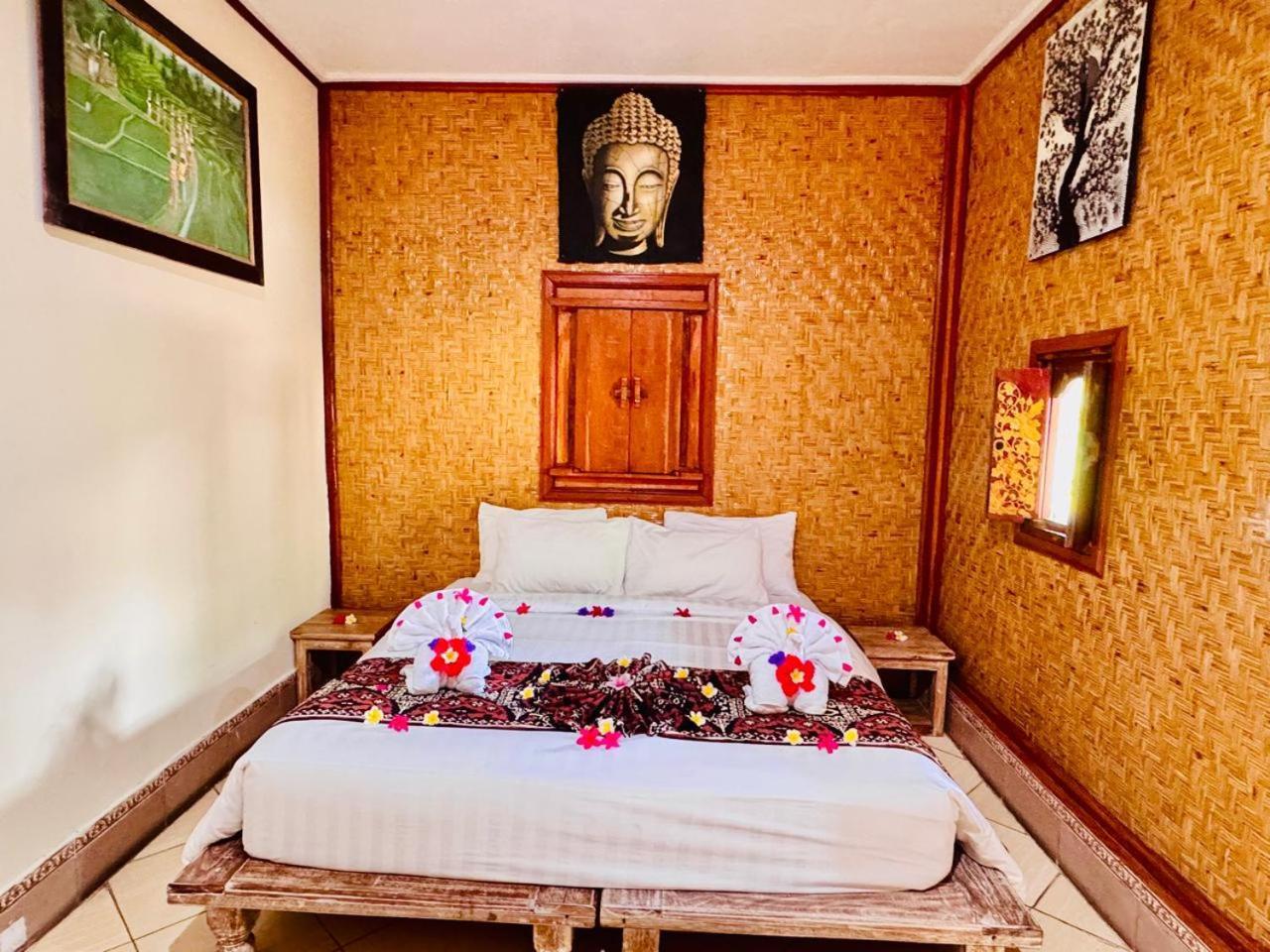 Bungalow Geringsing จันดีดาซา ภายนอก รูปภาพ