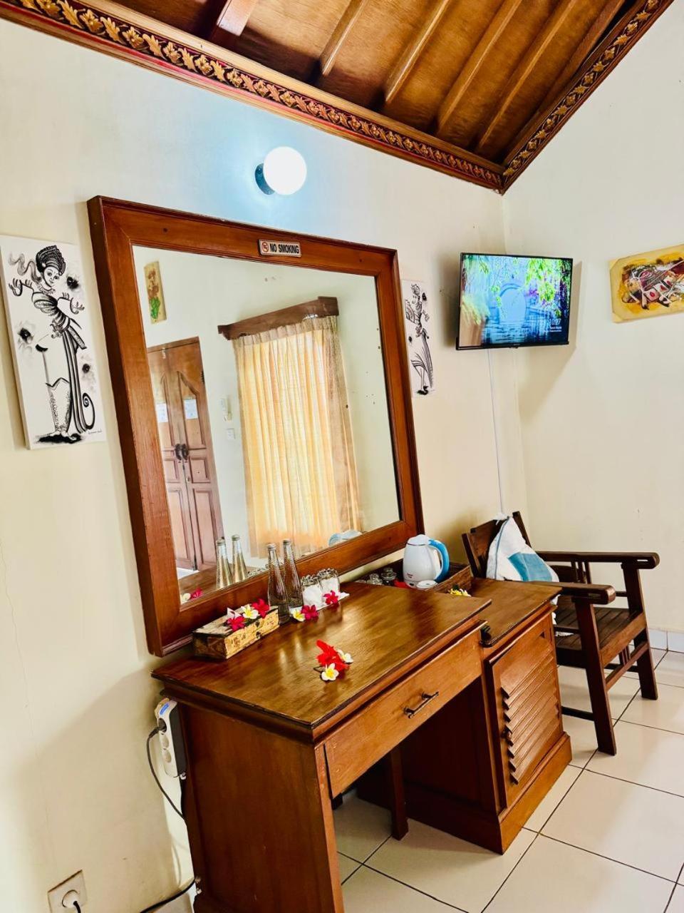 Bungalow Geringsing จันดีดาซา ภายนอก รูปภาพ