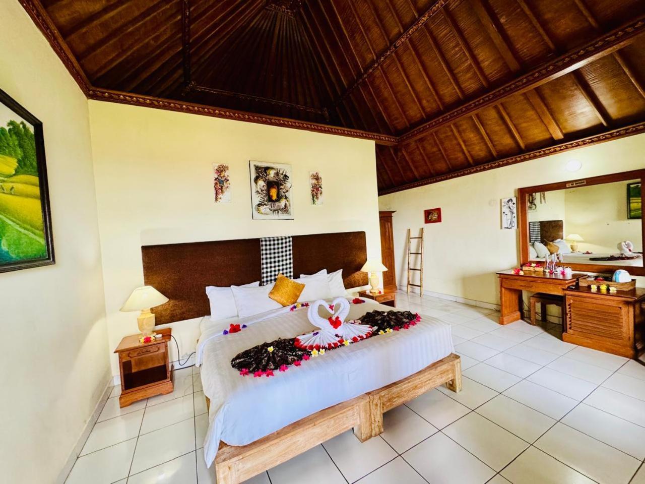 Bungalow Geringsing จันดีดาซา ภายนอก รูปภาพ
